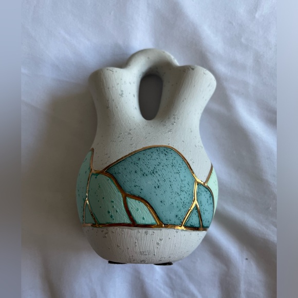 Vintage Mesa Gold Leafed Vase - Picture 3 of 4